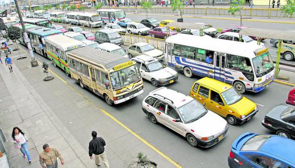 Contraloría investiga irregularidades en reforma del transporte