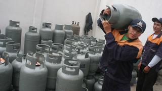 Comerciantes temen nueva alza en el precio del balón de gas a causa del ruido político