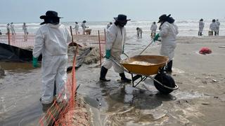 Sunafil investiga situación de trabajadores de limpieza tras derrame de petróleo