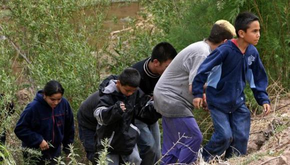 EEUU: Masiva llegada de menores complica situación en frontera con México