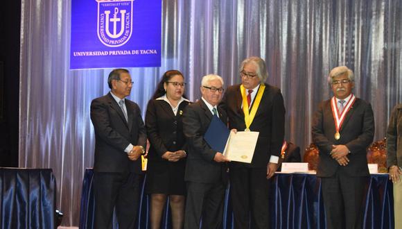  Universidad Privada de Tacna recibió acreditaciones de nueve especialidades 