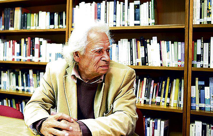 Poeta Rodolfo Hinostroza falleció hoy