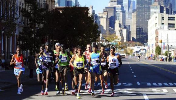 Corredores hacen su maratón particular en Nueva York