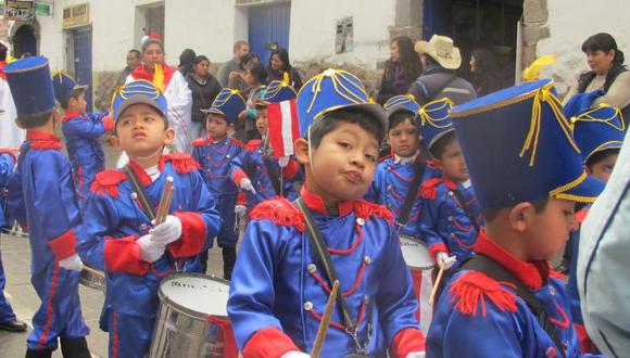 Ninos Comenzaron Con La Celebracion De Las Fiestas Patrias Peru Correo
