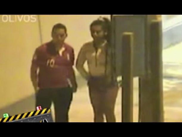 Hinchas indignan a ciudadanos por tener relaciones sexuales en plena vía pública (VIDEO)