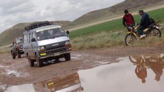 Media docena de vías están paralizadas en la región Puno