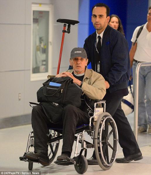 Leonard Nimoy, "Spock", sufre enfermedad pulmonar crónica que lo podría matar