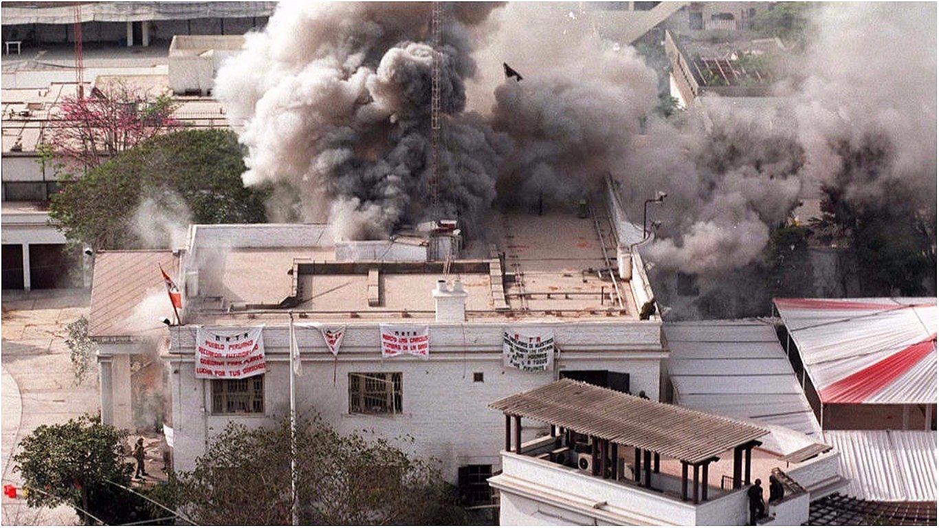 Documental Rehenes revive histórica toma de residencia de embajador de Japón