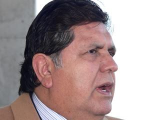 Alan García: "Ni a 'misa' con los Sánchez Paredes"