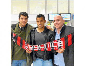 Raúl Fernández será prestado