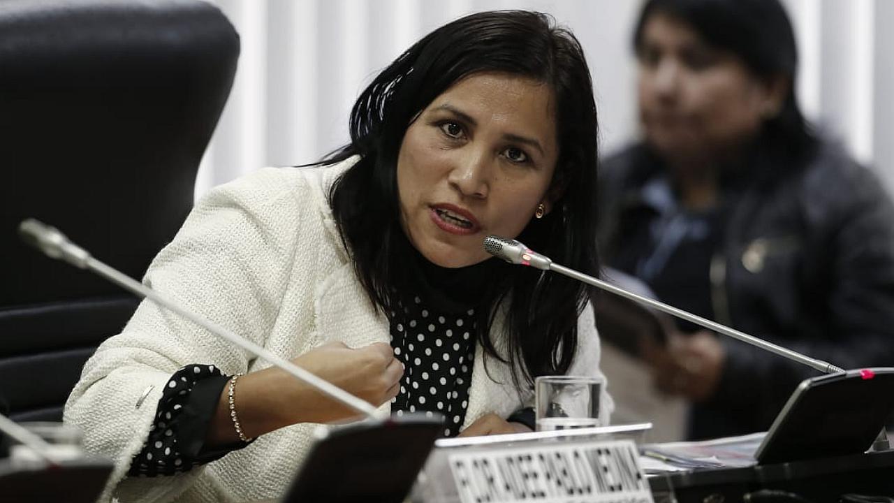 Ministra Flor Pablo se presenta ante la Comisión de Seguimiento a la Reconstrucción con Cambios