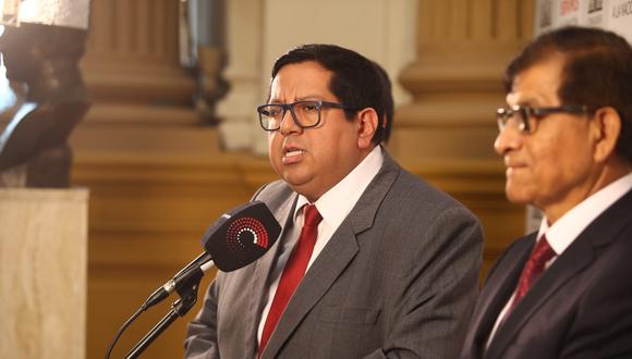 Ministro de Economía, Alex Contreras.