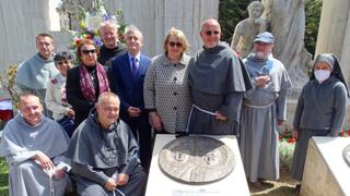 Inauguran monumento en Jesús María dedicado a dos sacerdotes polacos asesinados por Sendero Luminoso