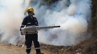 Sullana: Autoridades acompañan a fumigadores en mega campaña que se inició hoy