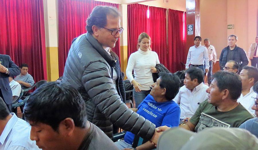 Ministro se reúne con empresarios y sociedad civil por Quellaveco