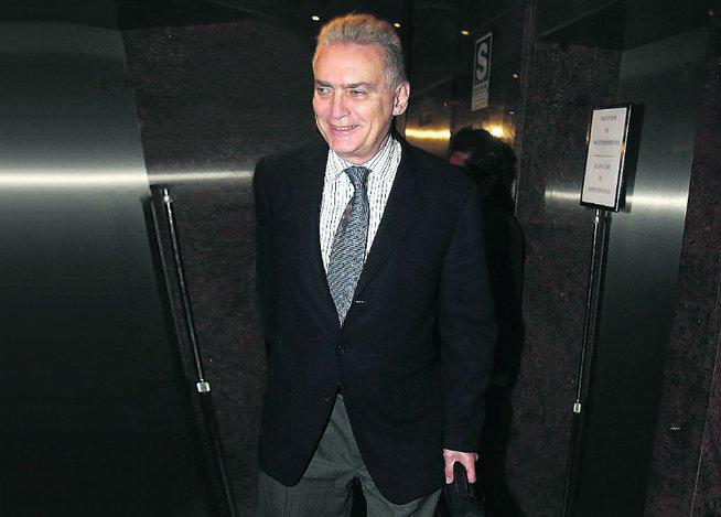 Luis Favre: Los vínculos del nuevo estratega de César Acuña con empresas brasileñas