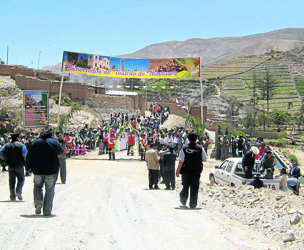 Tacna: alcalde, gobernadora y juez de paz involucrados en hurto de bienes