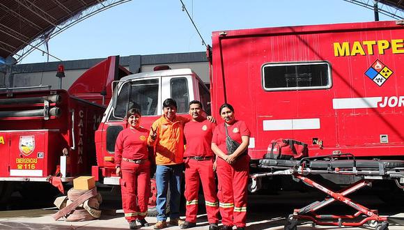 Alcalde albarracino se compromete en colocar malla metálica para bomberos