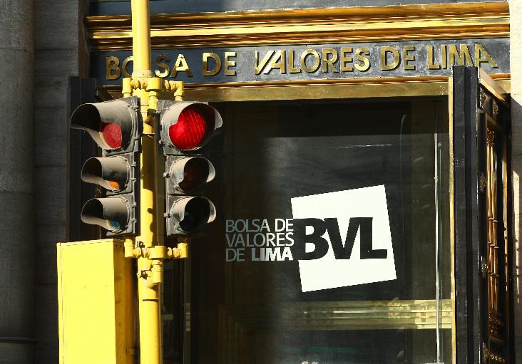 BVL: Precio de sol sube Bolsa cae en apertura
