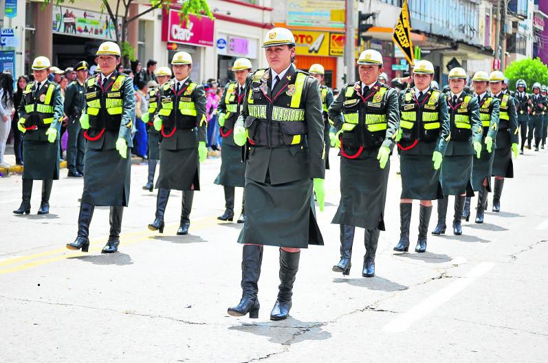 Suboficiales PNP deben sacar como mínimo 65 puntos para ascender