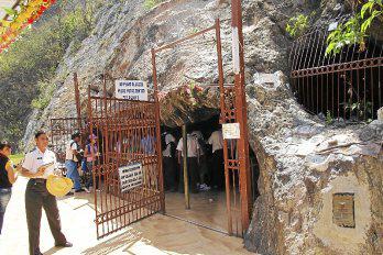 ¡Sacrilegio: roban Cruz de Motupe!