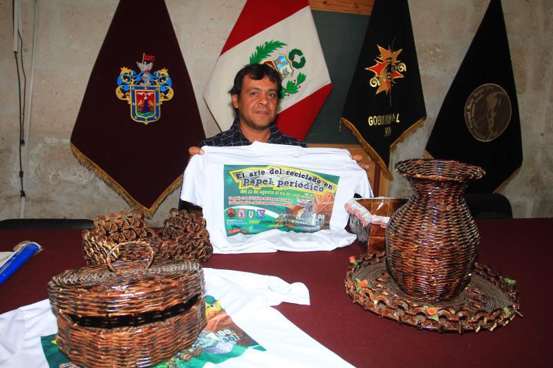 Promueven reciclaje de papel con el arte