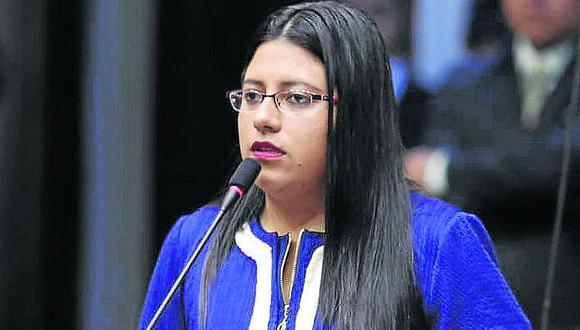 Katia Gilvonio: “Caiga quien caiga deben de continuar las investigaciones”