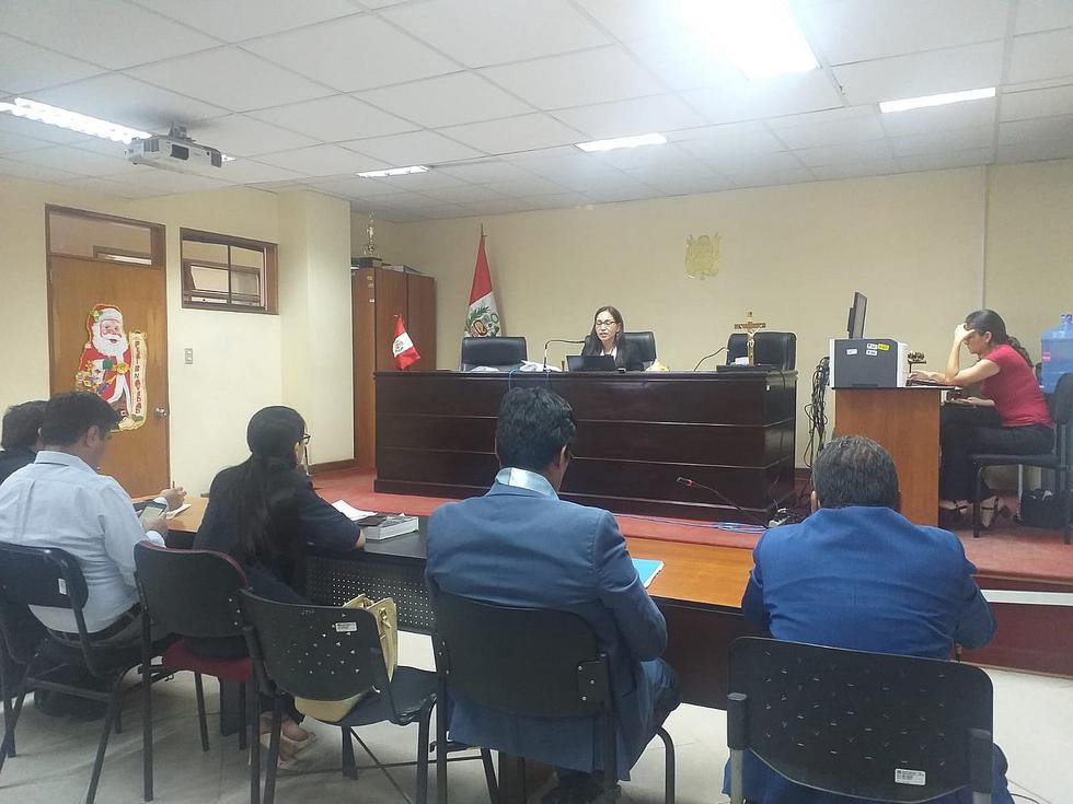 Sentencian a 13 años de cárcel a empresario Carlos Roncal