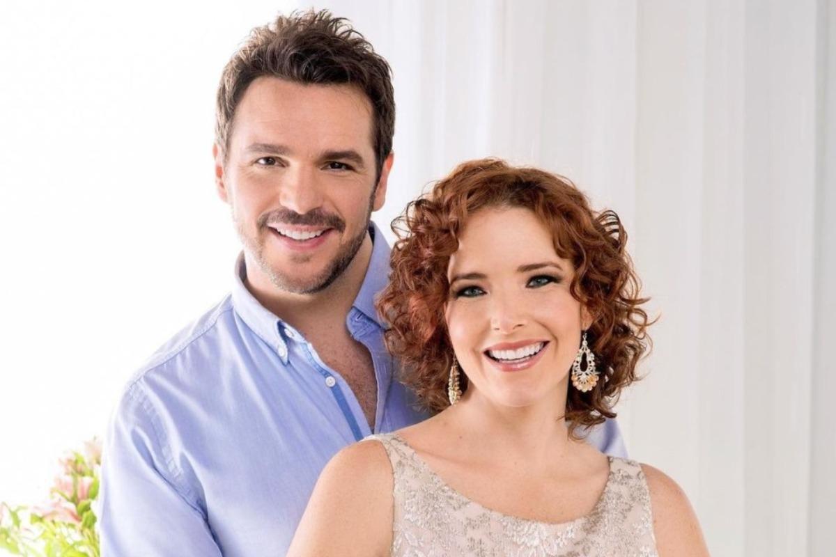 Ismael La Rosa y Virna Flores celebran 12 años de matrimonio.