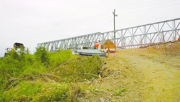 Lambayeque: Instalación de puente en Tablazos avanza al 80%
