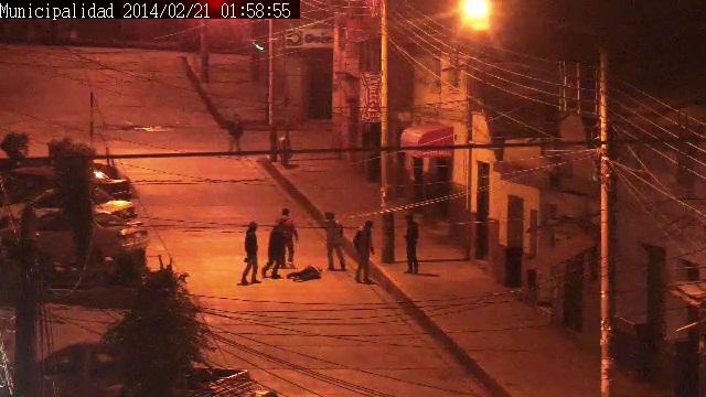 Serenos auxilian a adolescente ensangrentado