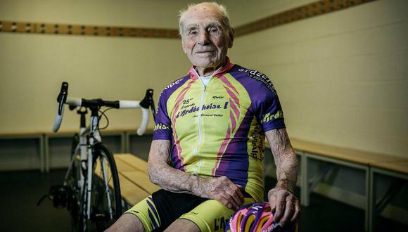 Un francés de 105 años intentará batir récord de velocidad en bicicleta