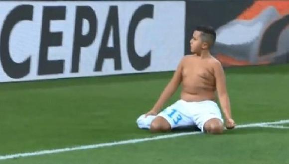 Facebook: Niño marcó 'gol' en el partido del Marsella (VIDEO)