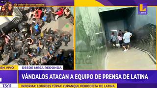 Comerciantes de Mesa Redonda se enfrentan a fiscalizadores y encierran a periodistas en almacén clandestino (VIDEO)