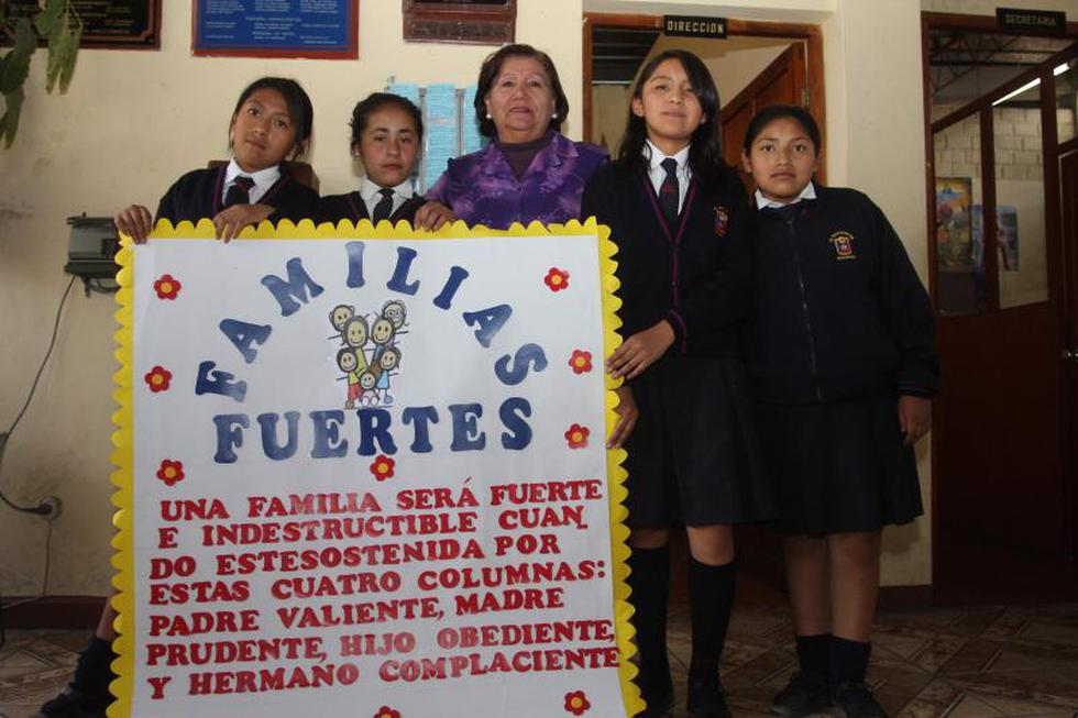 "Familias fuertes: Amor sin Límites"