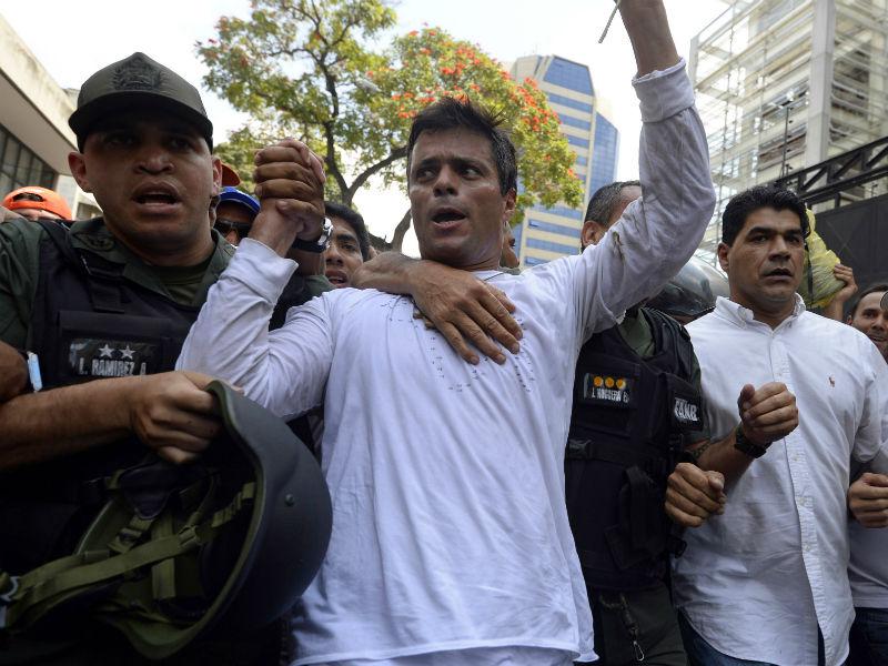 Venezuela: Condenan a Leopoldo López a 13 años y 9 meses de prisión