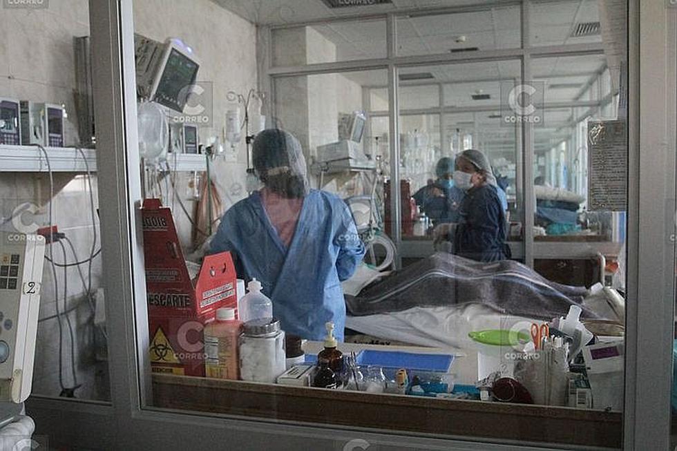 Hospital Honorio Delgado continúa en crisis y emergencia no sirvió de nada (FOTOS)