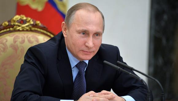 Vladimir Putin niega cualquier intención de resucitar la URSS