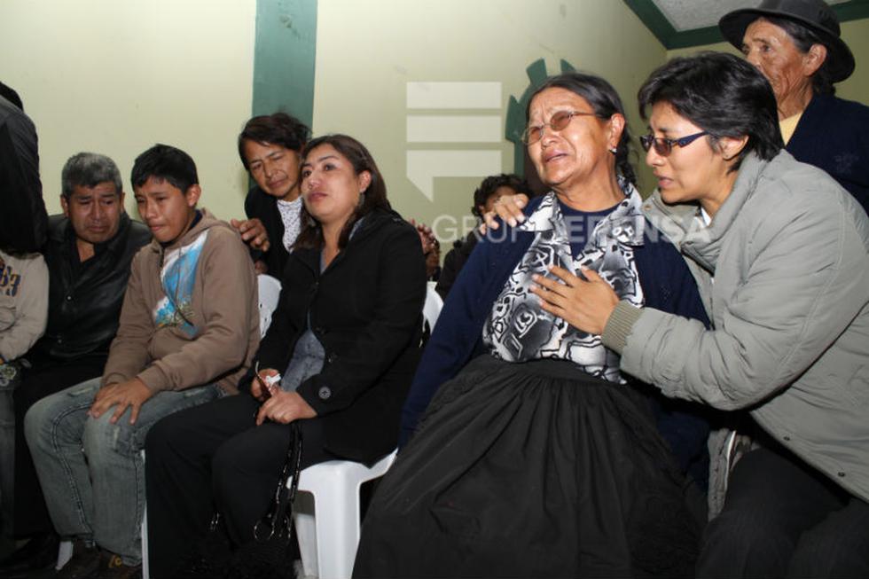 Restos de Téc.3 EP  Johny Amador Huatarongo llegan a cuartel de Huancayo 