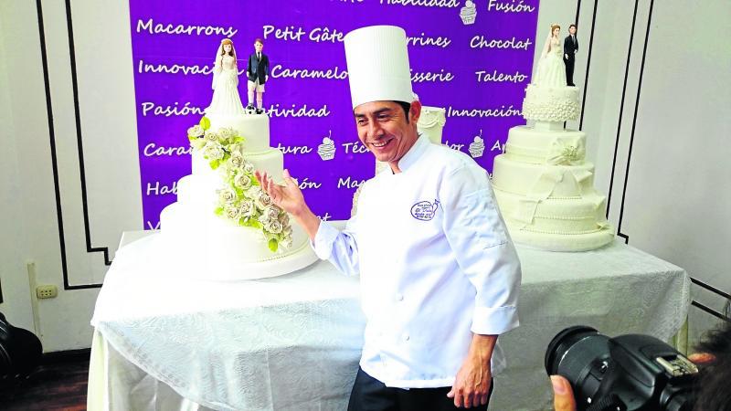Juan Carlos López, el chef que hará la torta de matrimonio de  Paolo y Alondra