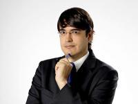 Jaime Bayly: 'Francotirador' con la literatura y política