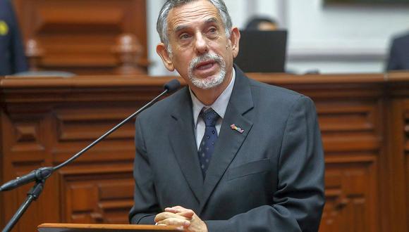 El titular del MEF, Pedro Francke, se presentó en la sesión conjunta de las comisiones de Constitución y de Presupuesto del Congreso. (Foto: GEC)