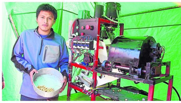 Huancayo: Universitarios fabrican tostadora  con material reciclado