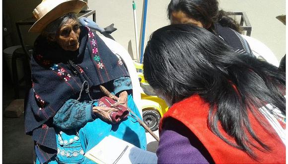 ​Por tercera vez hallan a anciana deambulando de hambre en distrito de Chilca