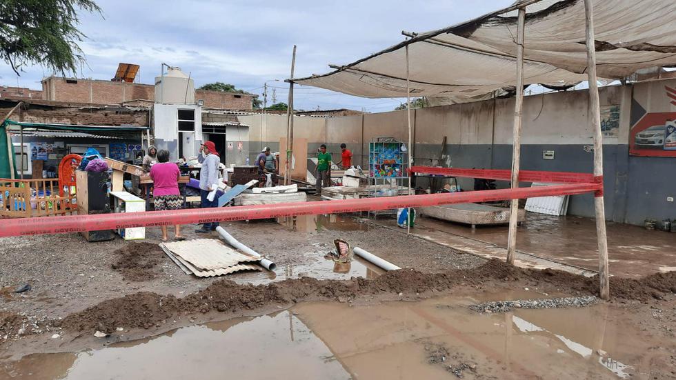 Pobladores lo perdieron todo en la ciudad de Pacasmayo a causa de las lluvias. (Foto: Municipalidad Provincial de Pacasmayo)
