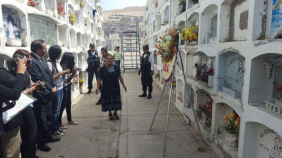 Poetas muertos serán homenajeados en romería y ceremonia