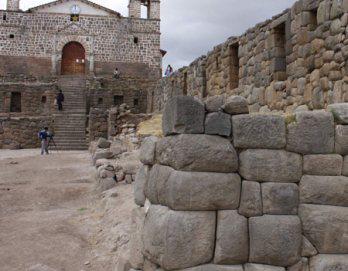 Vilcashuamán a punto de colapsar