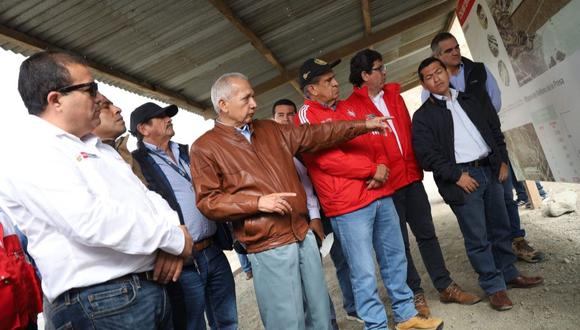 Viceministro de Desarrollo de Agricultura recorrió Palo Redondo con la finalidad de aprobar adenda que permitirá retomar trabajos.