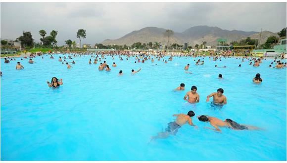 Piscinas de clubes zonales de Lima esperan recibir a 300 mil bañistas este verano