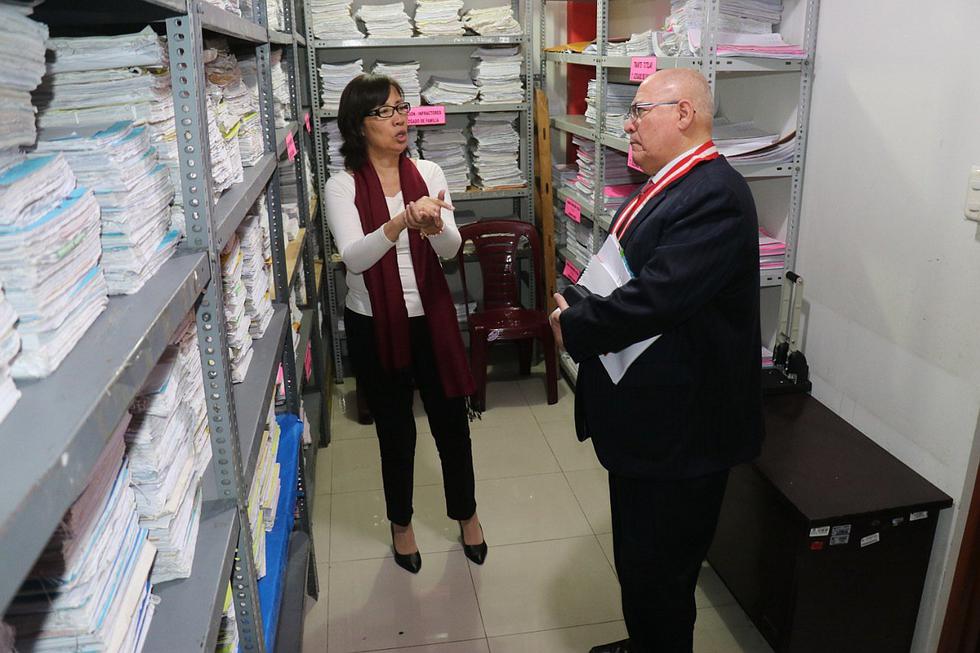 En segundo día, juez César San Martín visita juzgados y se reúne con autoridades en Chimbote (FOTOS)